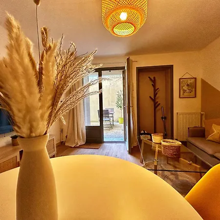 Cosy Ocre Arles